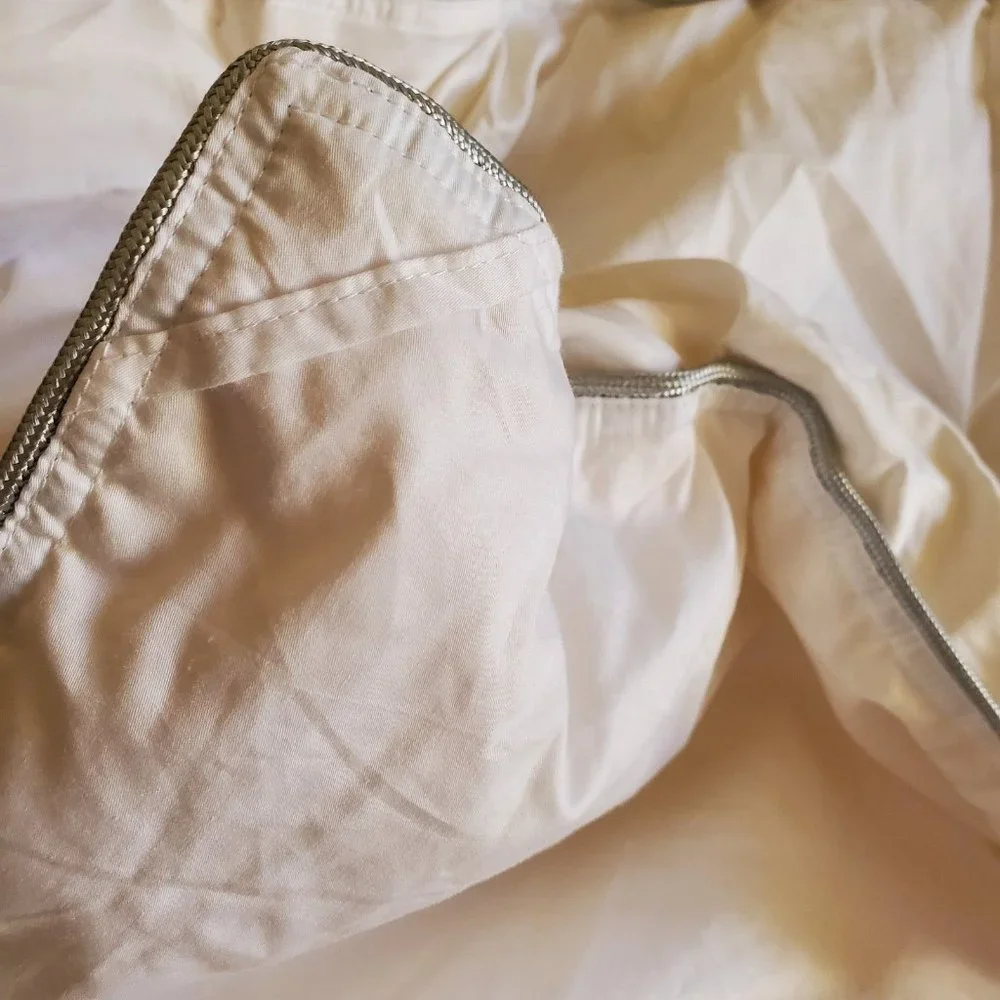 HOMBYS 100% Down Hypoallergenic Oeko-Tex Certified Oversized Queen Comforter